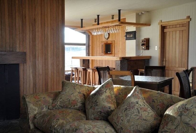 فندق Bories Boutique Guest House