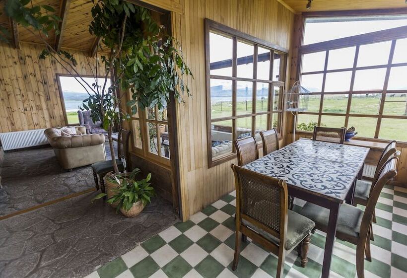 فندق Bories Boutique Guest House