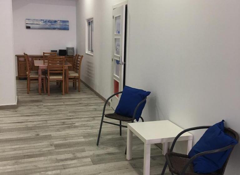 הוסטל Alojamientos Turísticos Barbate