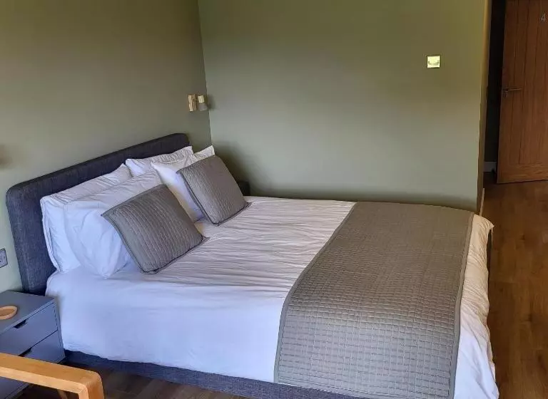 Majatalo Open Acres Accommodation And Airport Parking