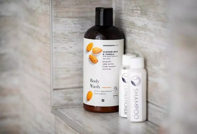 تختخواب و صبحانه Atsupers Accommodation