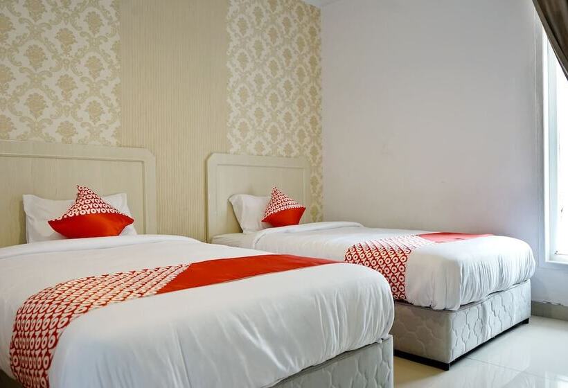 酒店 Oyo 1167 Home Sty Residence