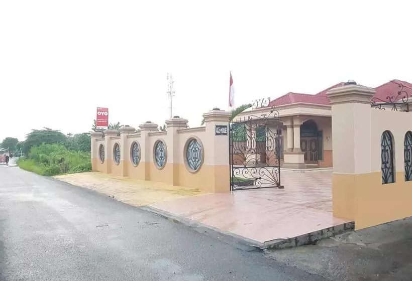 ホテル Oyo 1286  Syariah Aceh House