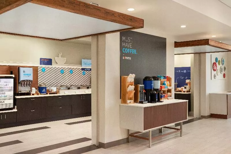 Hotelli Holiday Inn Express & Suites   Beaver Dam, An Ihg