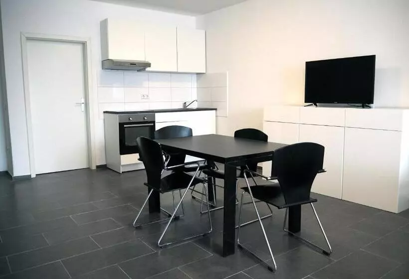 ホテル Libarty Appartments