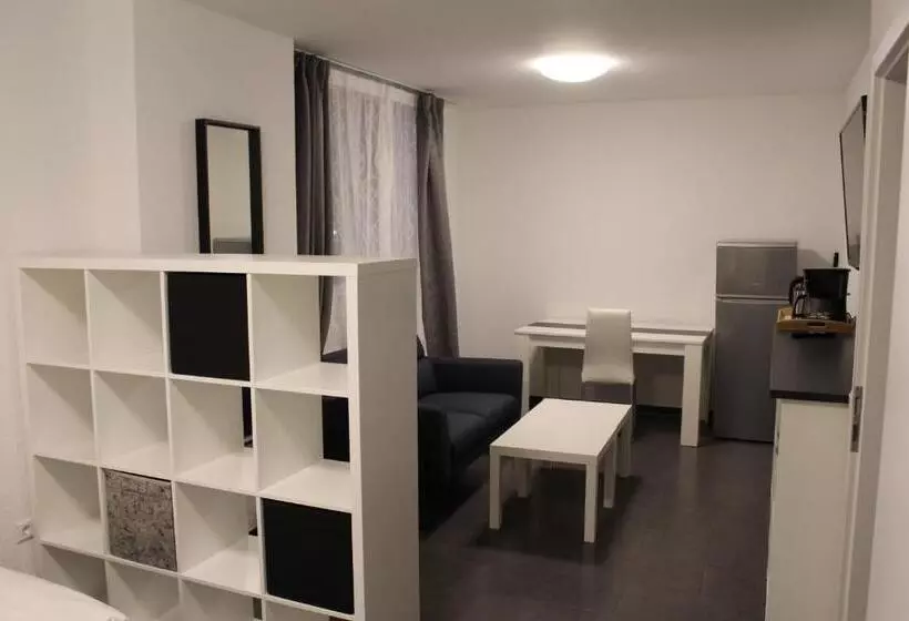 ホテル Libarty Appartments