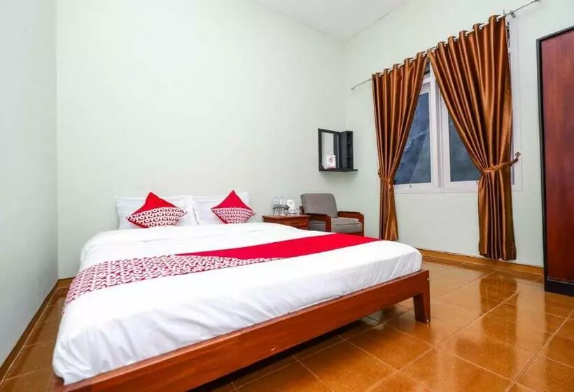 Hotelli Oyo 1414 Paviliun Permata