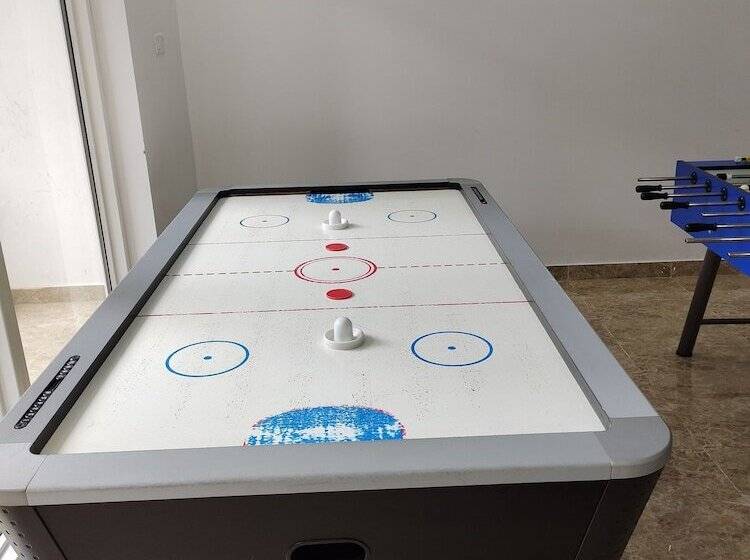 ホテル White Pearl