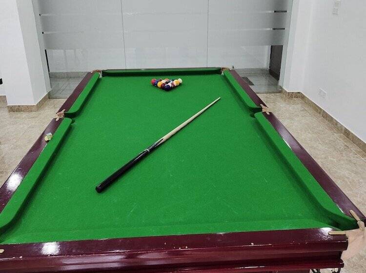 ホテル White Pearl