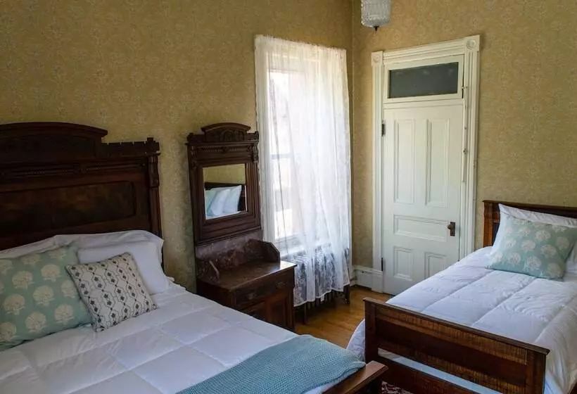 Aamiaismajoitus (B&B) The Shepherd's Inn