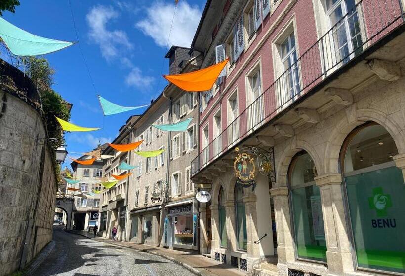 膳宿费 The 5 Continents