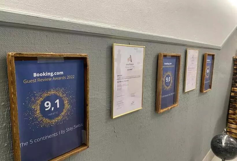 ペンション The 5 Continents