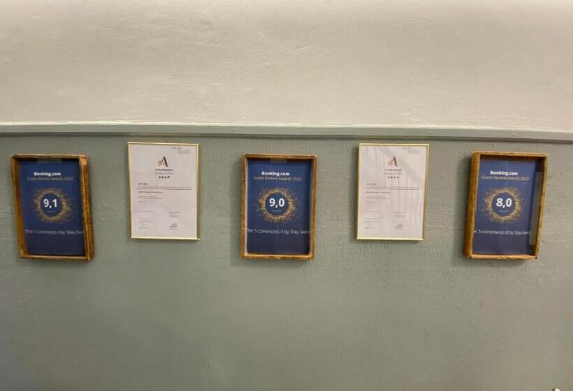 膳宿费 The 5 Continents