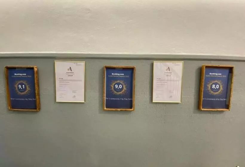 ペンション The 5 Continents