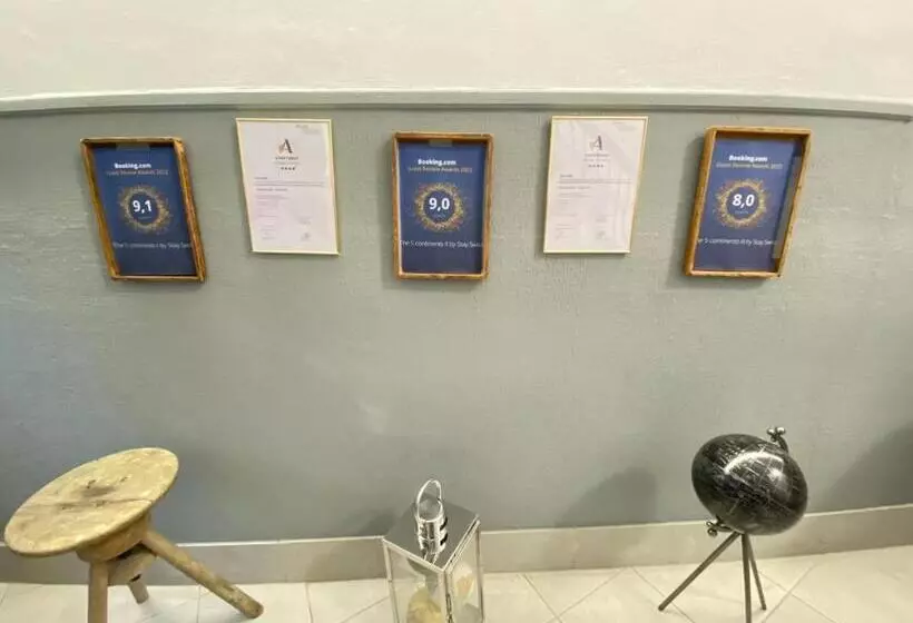 ペンション The 5 Continents