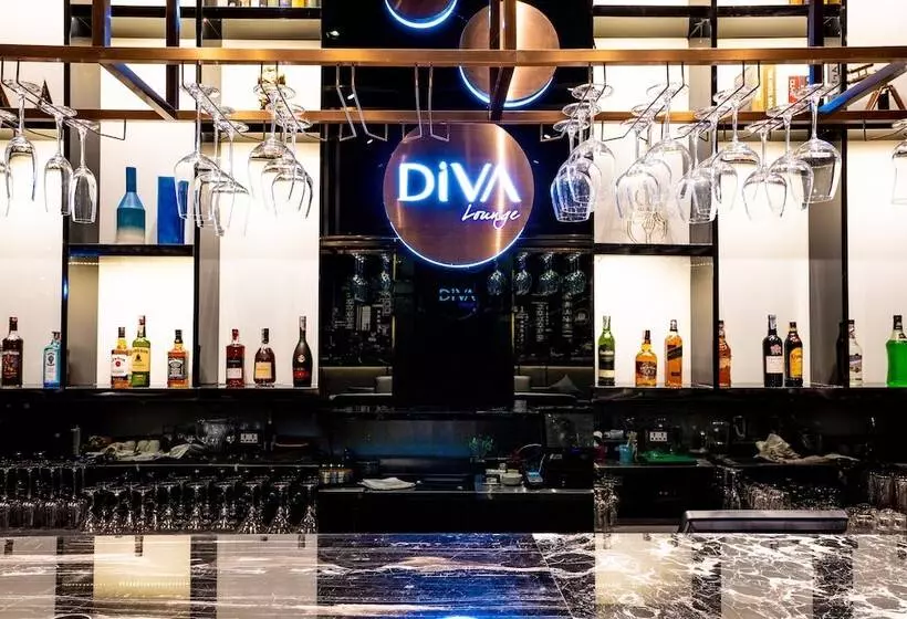 Hotelli Divalux Resort & Spa Bangkok, Suvarnabhumi Airport Free Shuttle