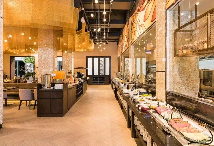 Hotelli Divalux Resort & Spa Bangkok, Suvarnabhumi Airport Free Shuttle