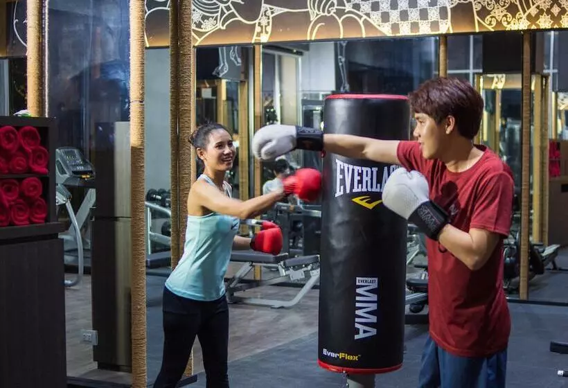 Hotelli Divalux Resort & Spa Bangkok, Suvarnabhumi Airport Free Shuttle