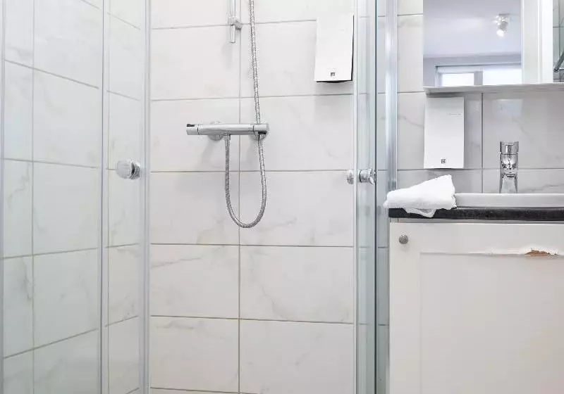 Luna Hotel Apartments Baldursgata