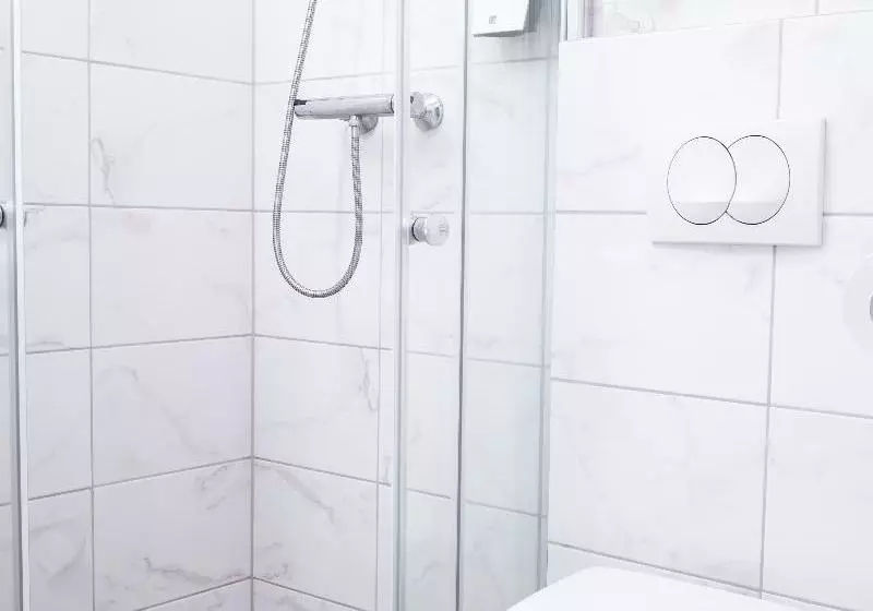 Luna Hotel Apartments Baldursgata