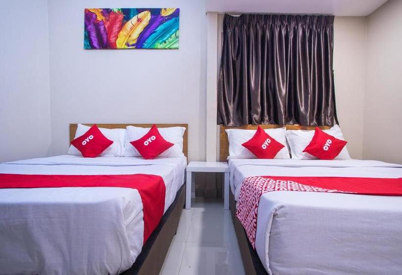 Adak Hotel By Oyo Rooms