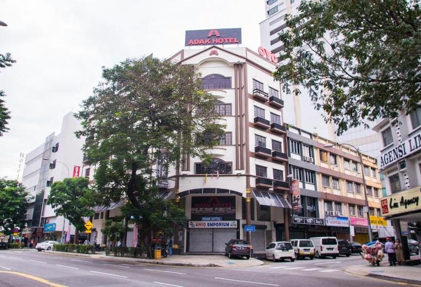 Adak Hotel By Oyo Rooms