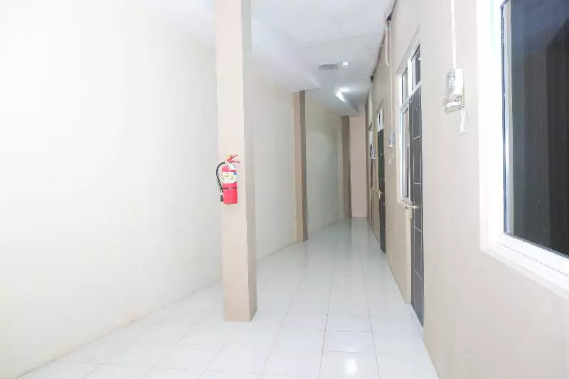 Hotel Candi Residence By Oyo Rooms