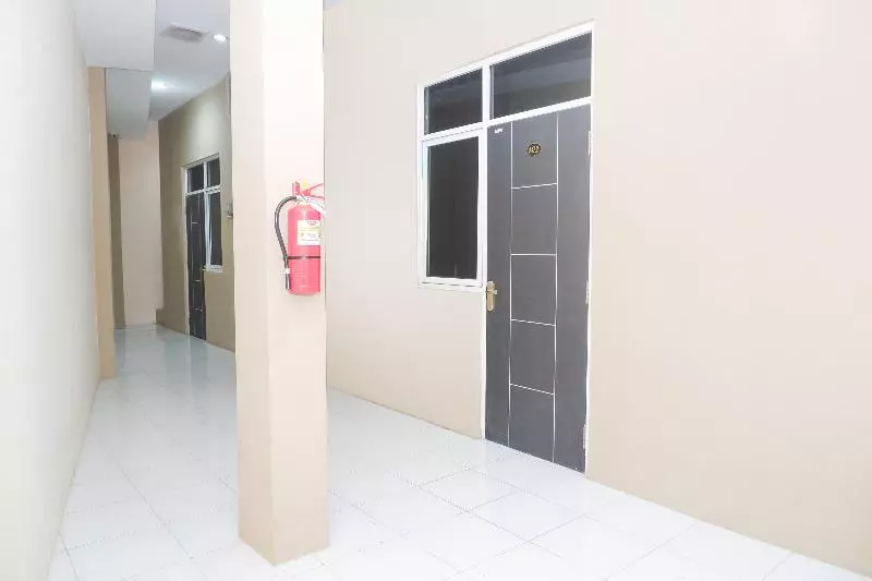 Hotel Candi Residence By Oyo Rooms