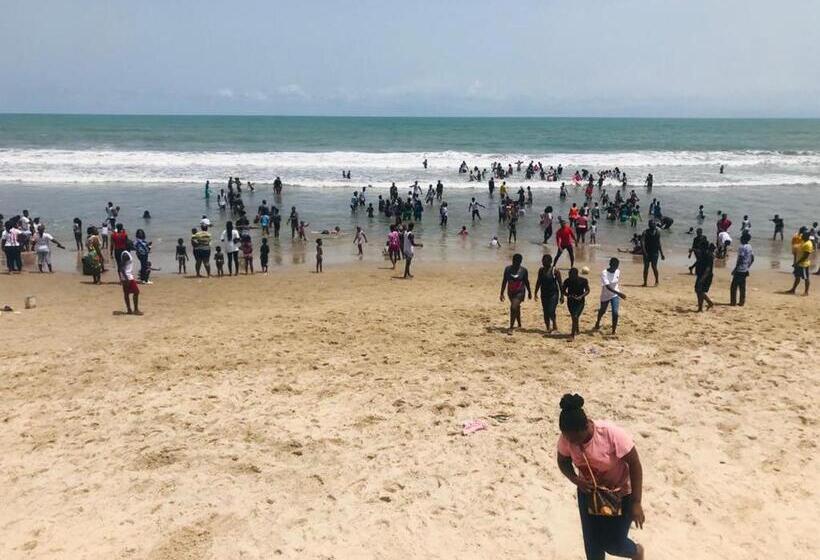 Отель Ellisa Hospitality And