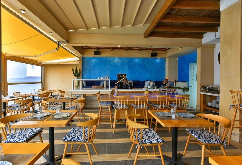 ホテル Enorme Serenity Spritz Adults Only