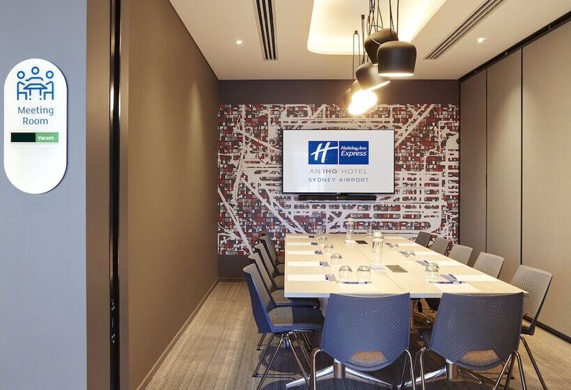 فندق Holiday Inn Express Sydney Airport, An Ihg