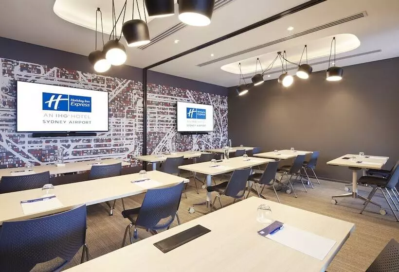 Hotelli Holiday Inn Express Sydney Airport, An Ihg
