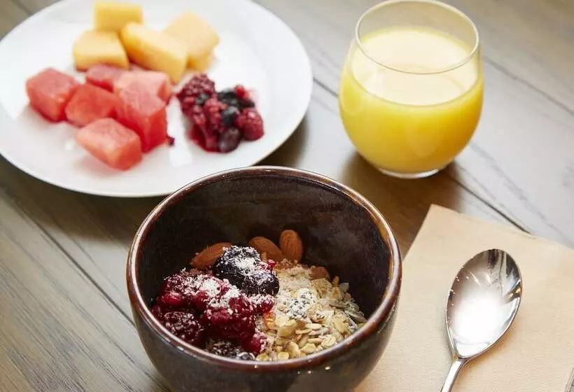 Hotelli Holiday Inn Express Sydney Airport, An Ihg