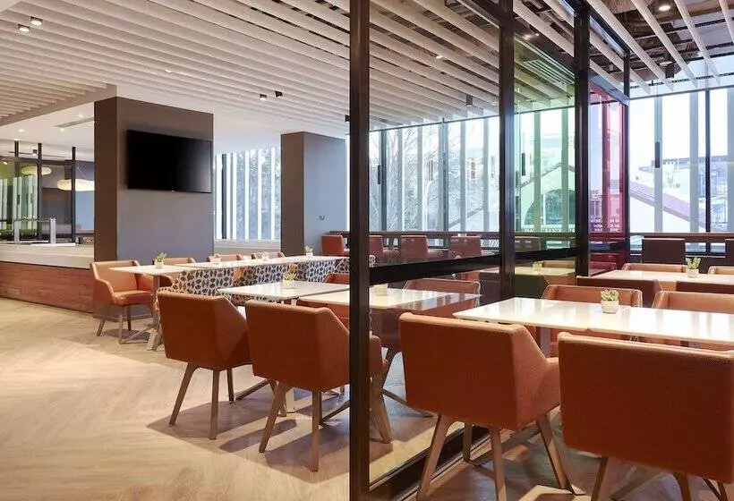 Hotelli Holiday Inn Express Sydney Airport, An Ihg