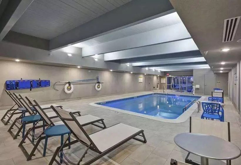 ホテル Home2 Suites By Hilton Grand Rapids North