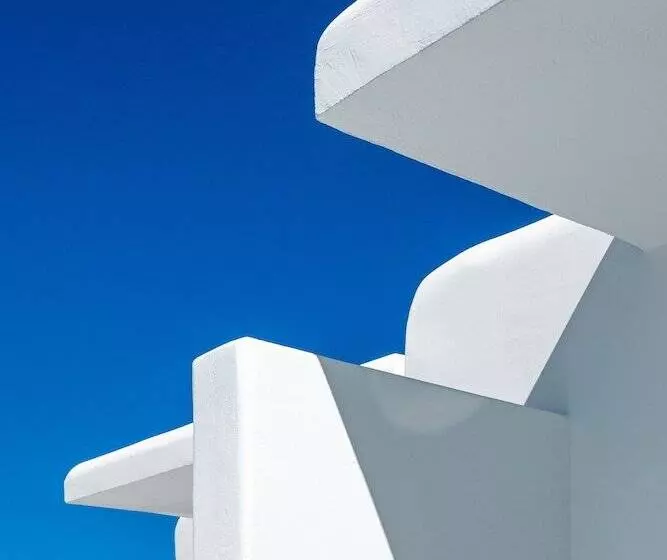 Omnia Mykonos Boutique Hotel & Suites