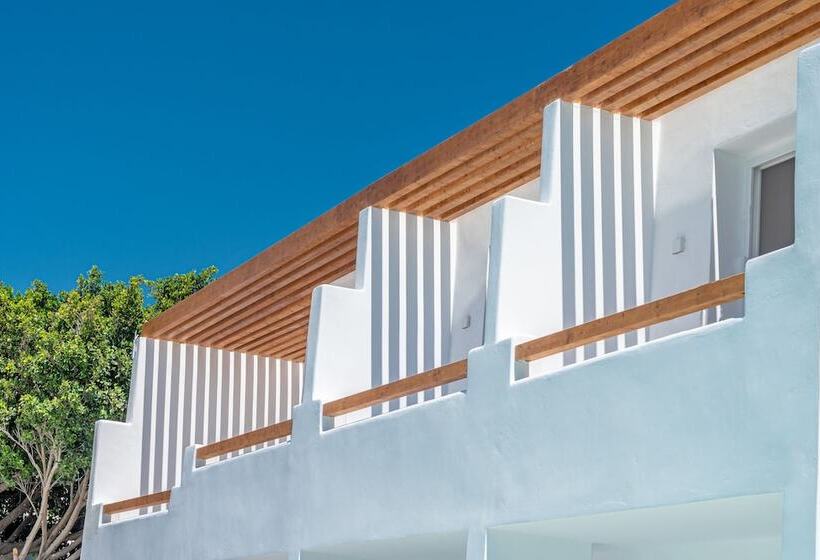 Omnia Mykonos Boutique Hotel & Suites