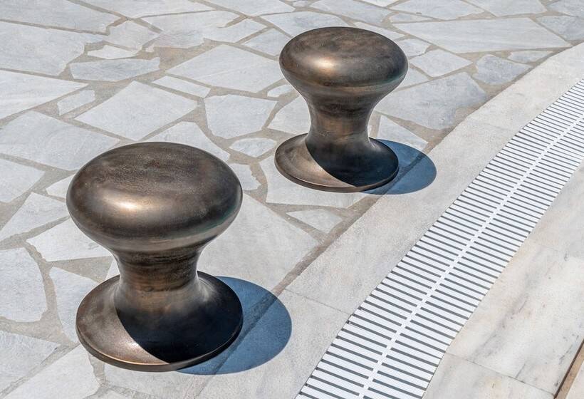 Omnia Mykonos Boutique Hotel & Suites