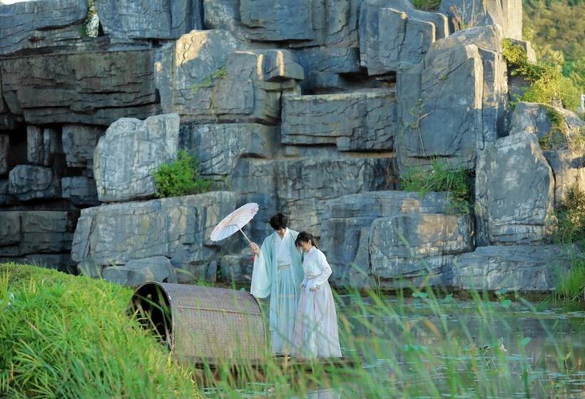 בית מלון כפרי Wyndham Grand Plaza Royale Kaicheng Anji