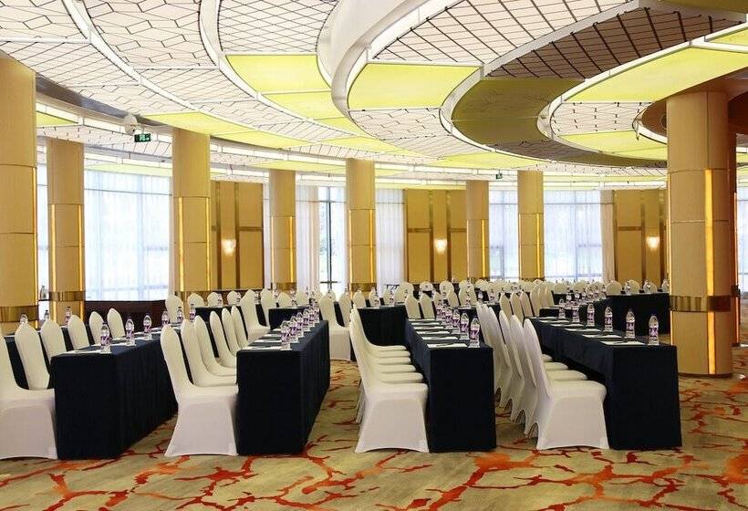 בית מלון כפרי Wyndham Grand Plaza Royale Kaicheng Anji