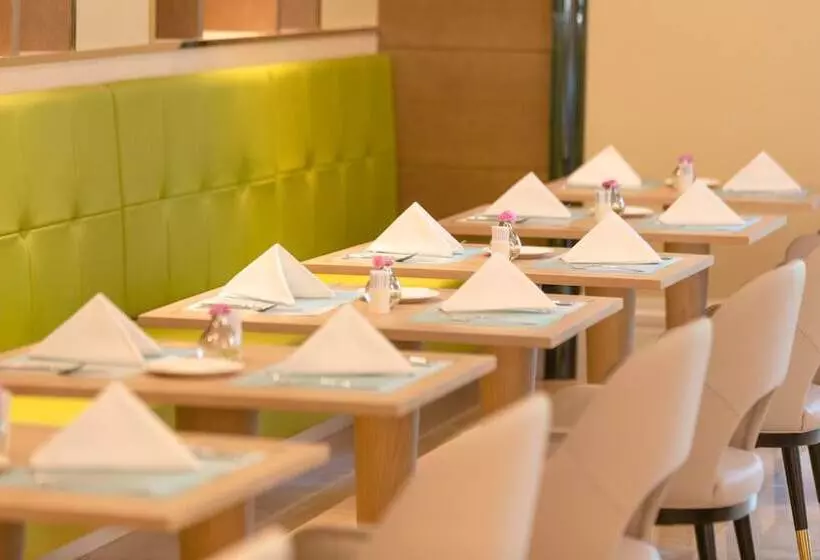 Hotelli Wyndham Grand Plaza Royale Kaicheng Anji