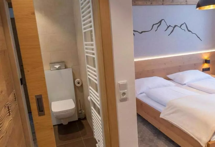 Majatalo Berggasthof Edelweiss