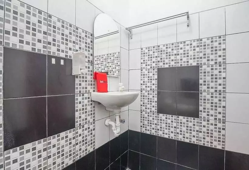 Majatalo Reddoorz Near Exit Toll Pasteur 3