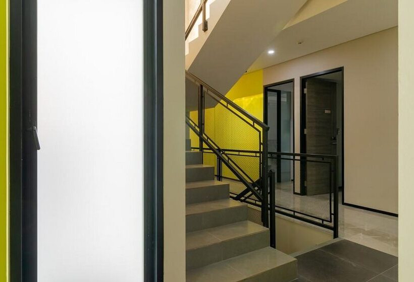 بنسيون Reddoorz Plus Near Senayan City