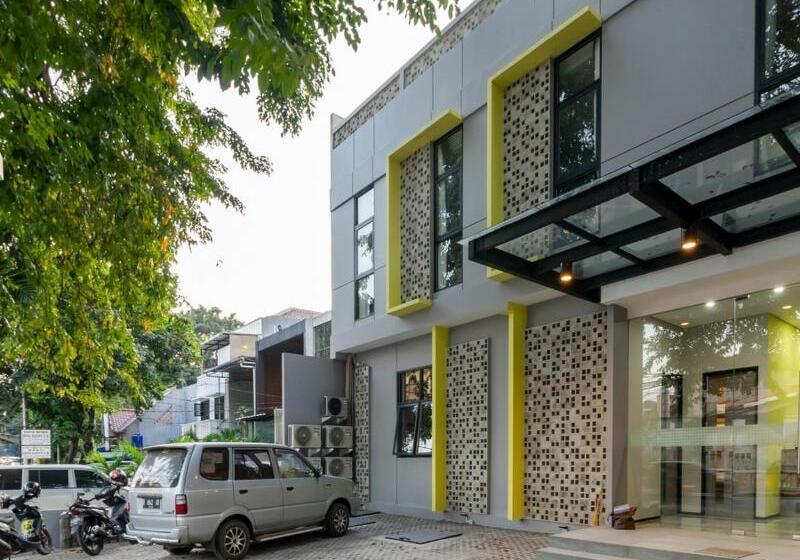 بنسيون Reddoorz Plus Near Senayan City