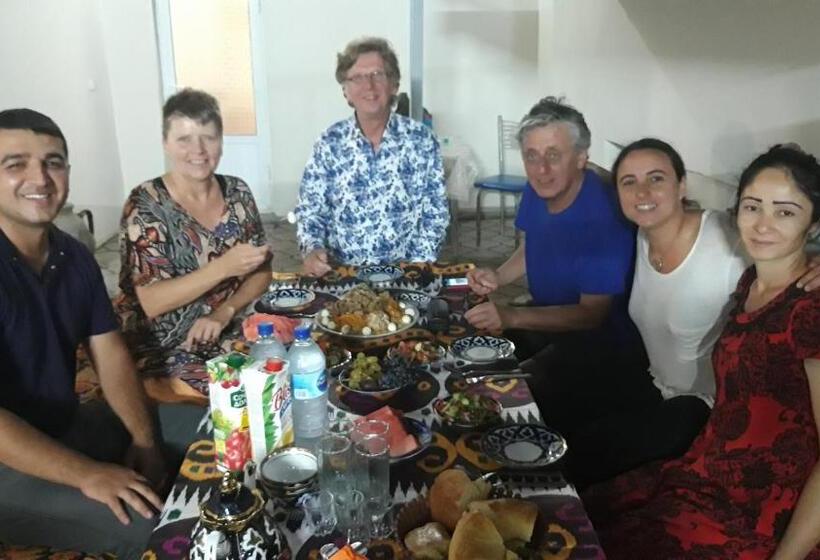 펜션 Rudakiy Guest House