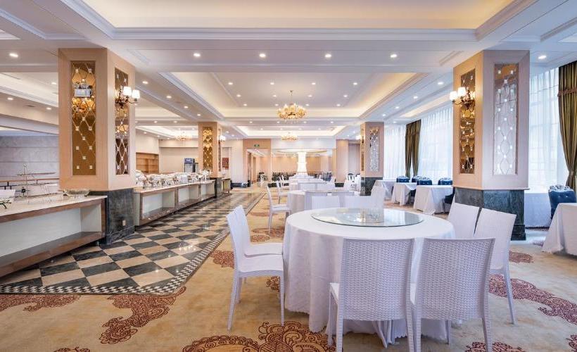 Отель Vienna International  Dalian Municipal Government