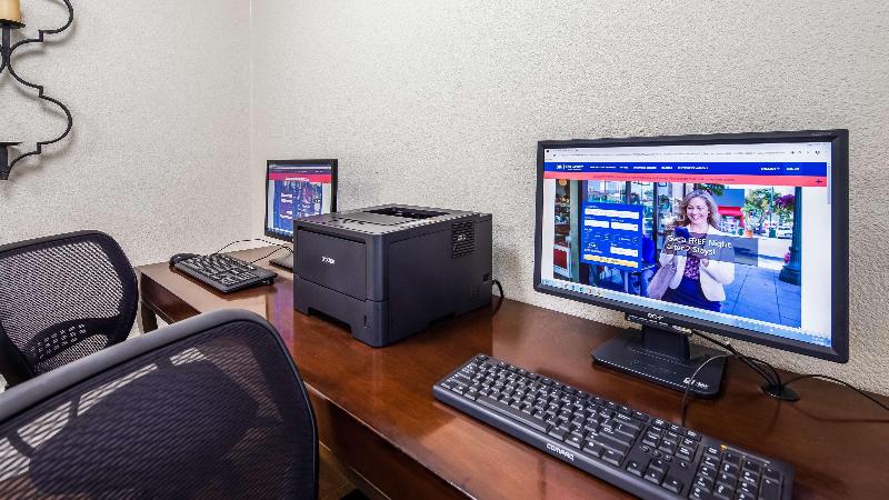 هتل Best Western Capital City Inn