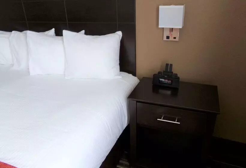 ホテル Best Western Monticello Gateway Inn