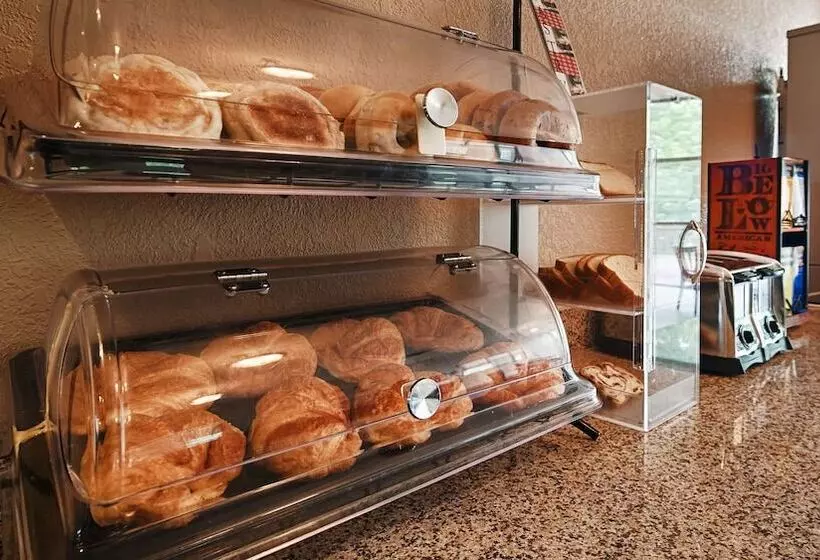 ホテル Best Western Monticello Gateway Inn